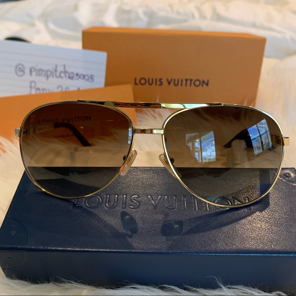 Louis Vuitton ATTITUDE PILOTE SUNGLASSES Z0339U